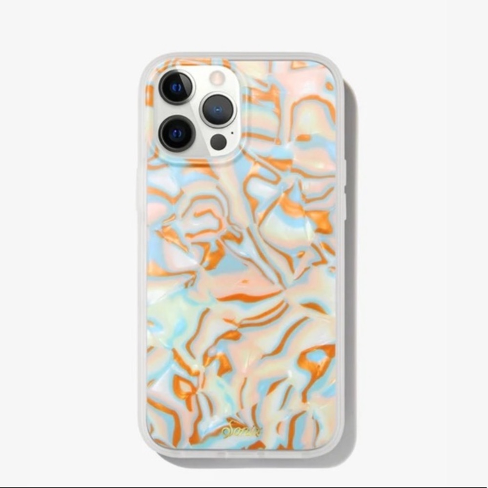 BRAND NEW Sonix Marble Turtoise Shell
iPhone 12/12 Pro case